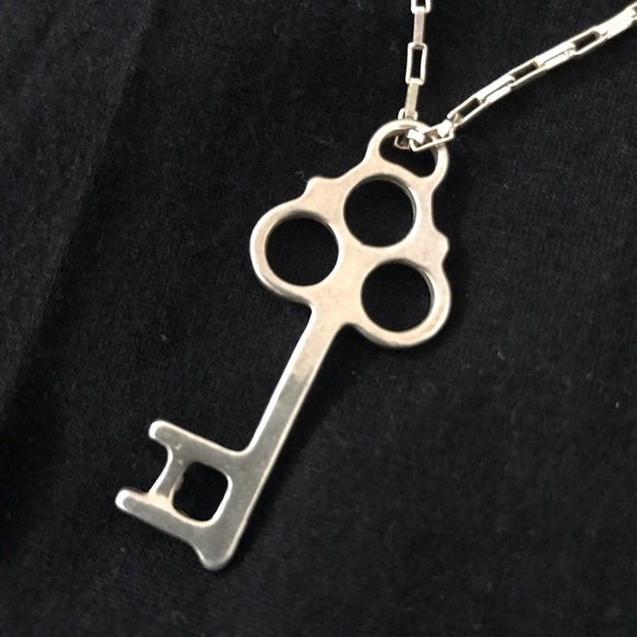 Sterling Silver Key Necklace - Picture 3 of 4